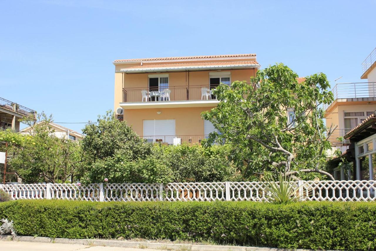 Apartments And Rooms Jagoda - Comfy And Cozy ซาดาร์ ภายนอก รูปภาพ